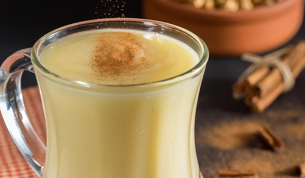 Erdnuss-Soja-Milch