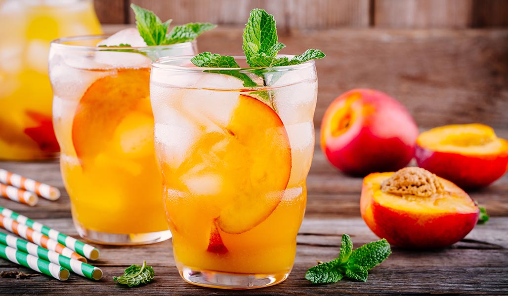 Weißer Sangria-Cocktail
