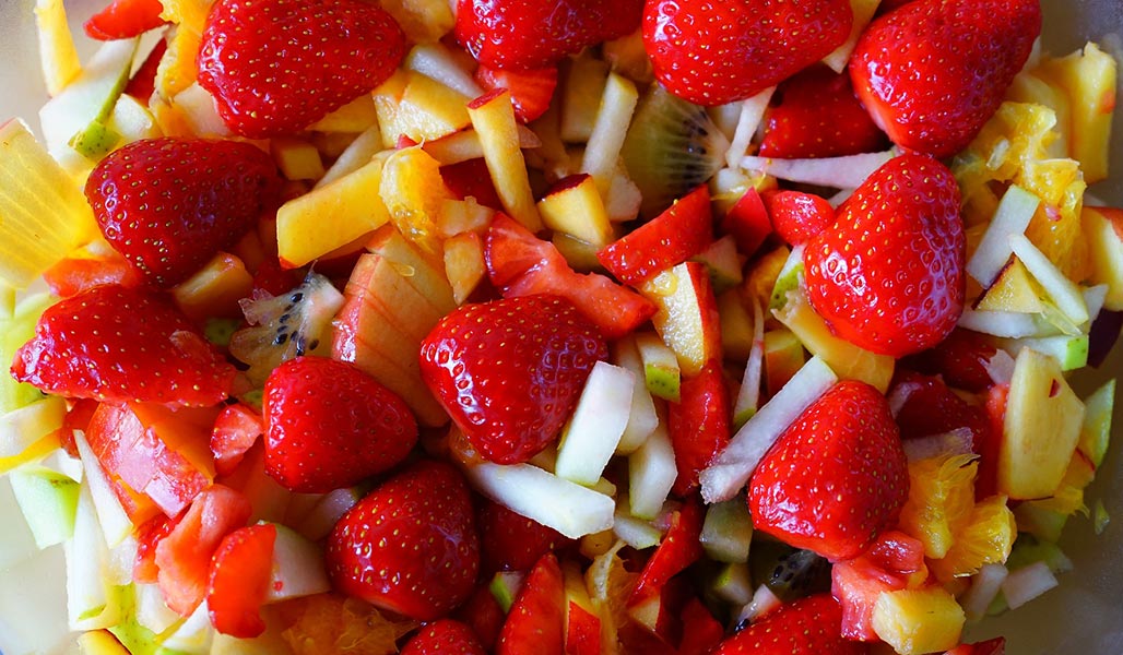 forever young-Obstsalat mit Mandelricotta